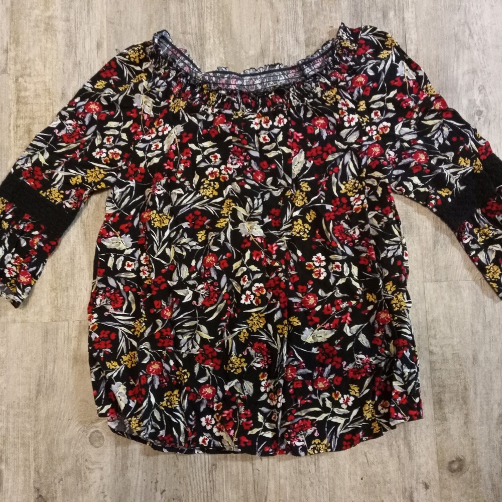 (2) Shirts
